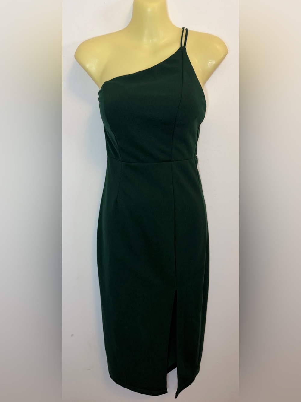 Hello Molly Emerald One-Shoulder Midi Dress
